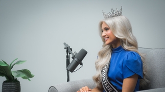 https://8hxvw8tw.media.zestyio.com/Berkley-Bryant---Miss-Volunteer-America.jpg