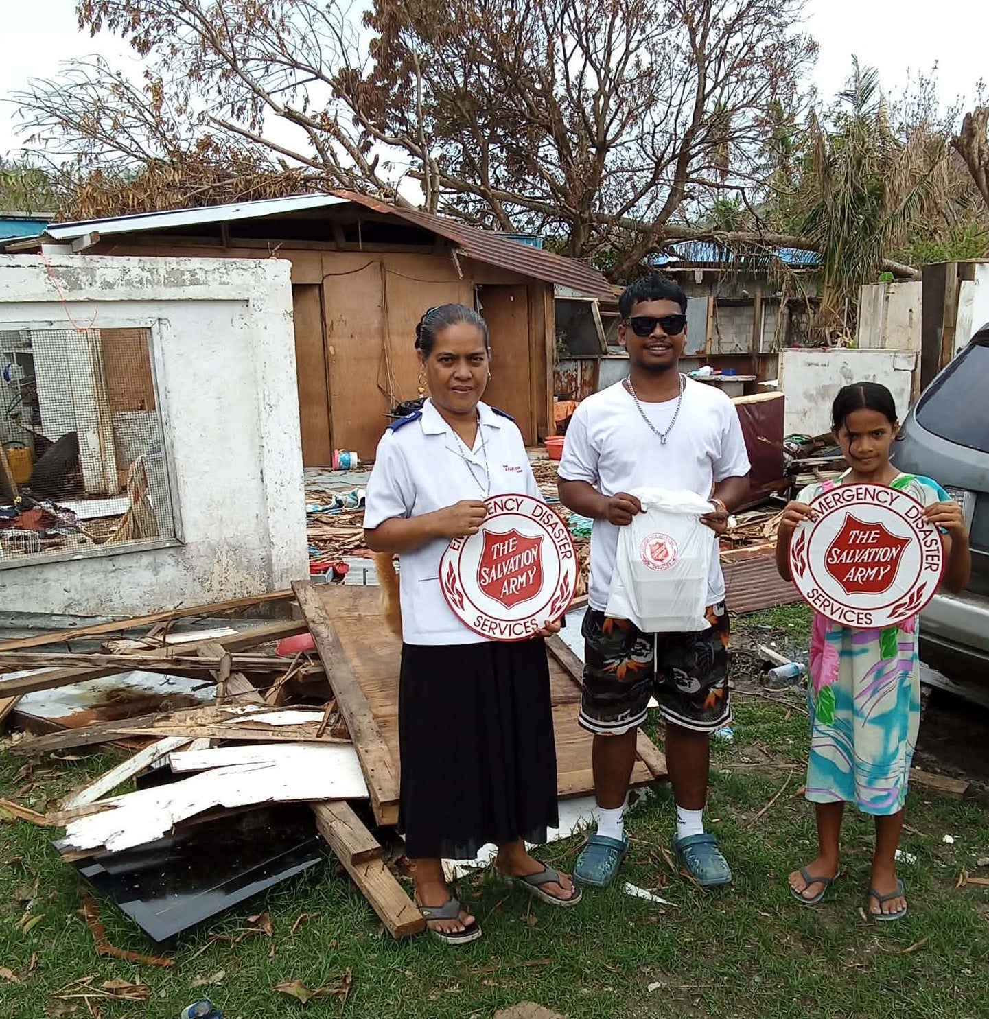 Chuuk Corps visiting neighbors and providing food, water, and essential items