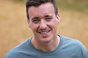 Tom-300x200.jpg