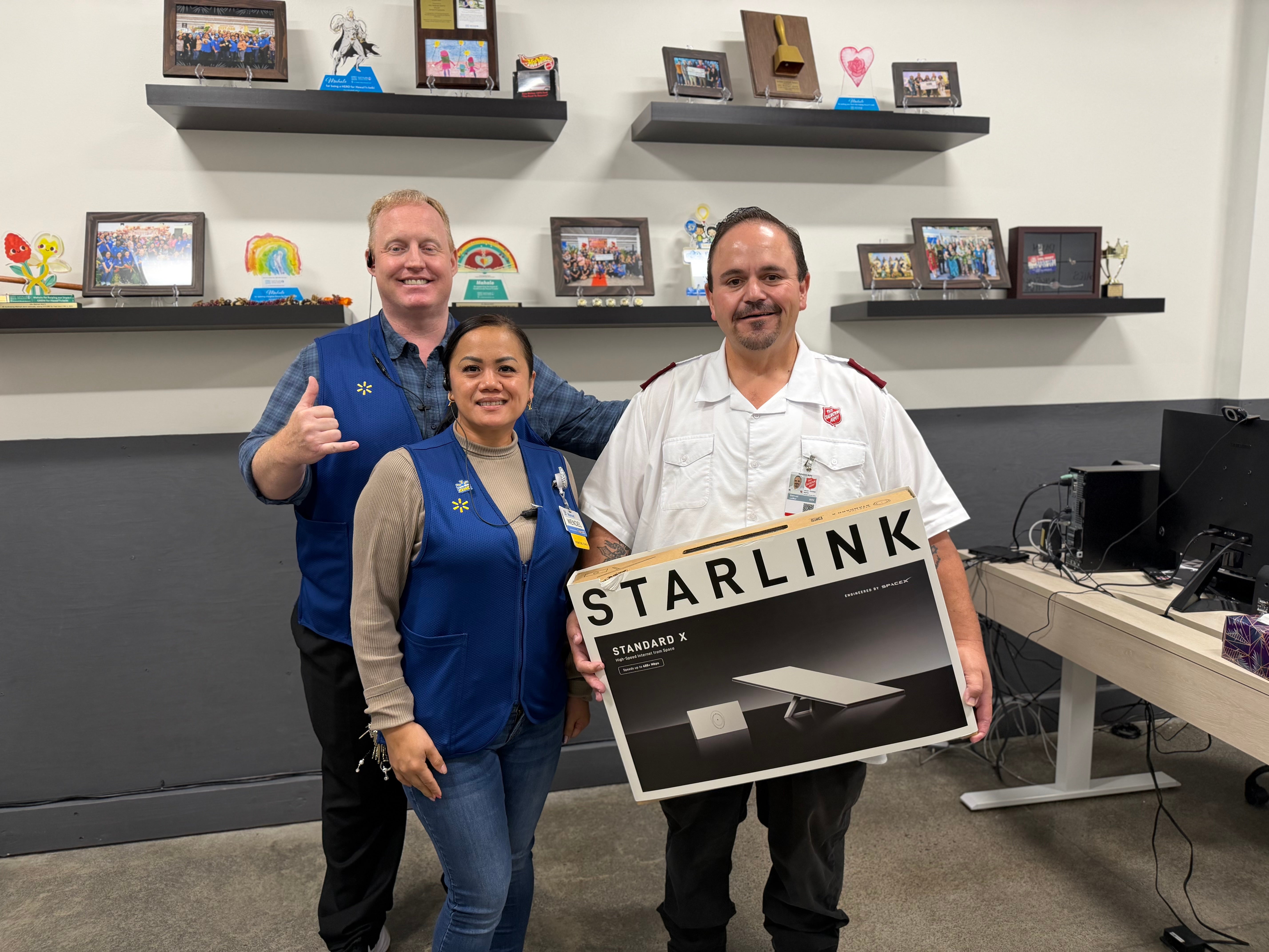 Hilo Walmart Starlink donation for disaster communications