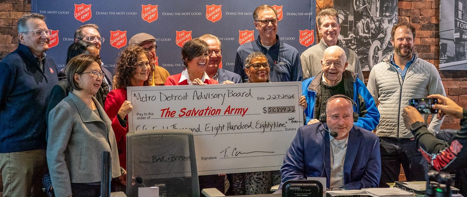Supporters at the Bed and Bread Club Radiothon