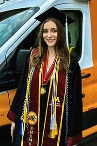 student.H1c-OyZIGl.jpg