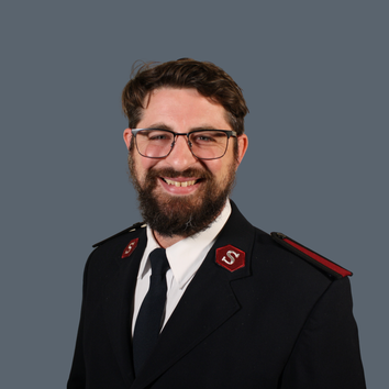 usc-wst-aux-capt-jesse-cross.ryKKmnWigx.png